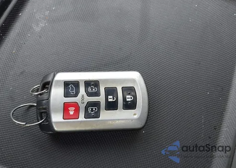 2020 Toyota Sienna Xle z USA, uszkodzony, nr VIN 5TDYZ3DC6LS021788